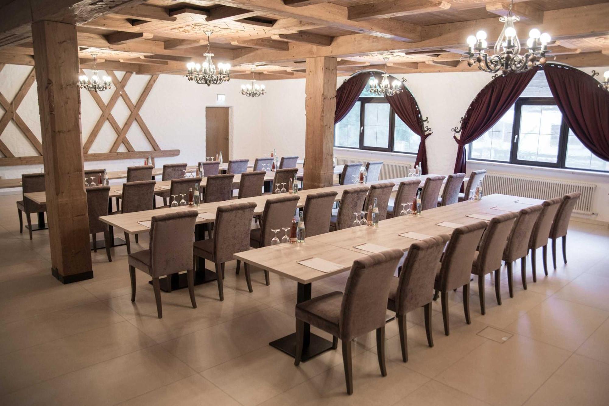 Loiching Hotel Raeucherhansl מראה חיצוני תמונה